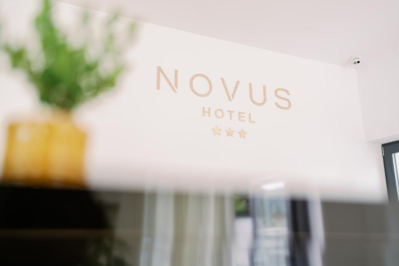 Novus Hotel 데포리노드 외부 사진